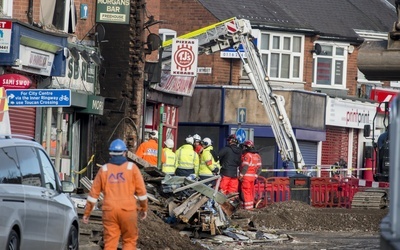 Trzy osoby aresztowane w związku z eksplozją w Leicester