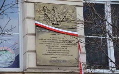 Opole upamiętniło ofiary komunizmu