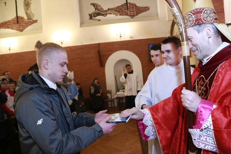 Bierzmowanie w par. św. Stanisława Kostki
