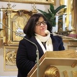 Róże rodziców za dzieci w Hałcnowie