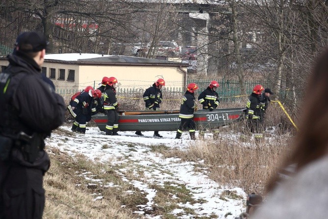 Akcja służb w rejonie stopnia Dąbie