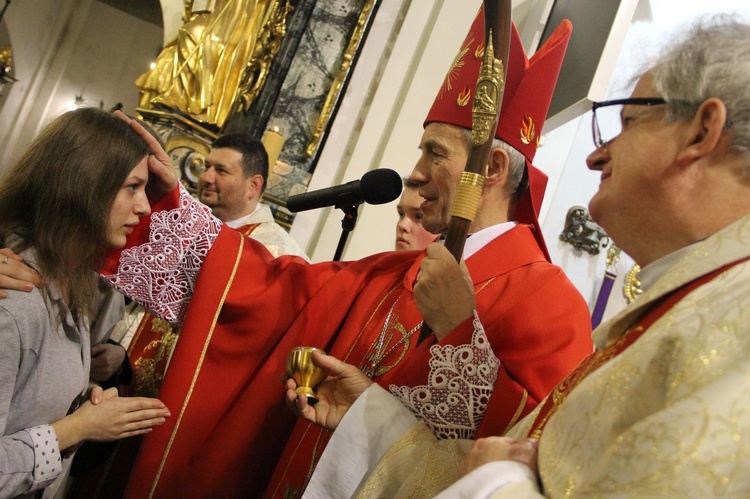 Bierzmowanie w Zakliczynie 2018, cz. 2