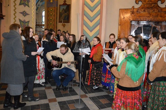 Spotkanie zakopiańskiej młodzieży z abp. Markiem Jędraszewskim