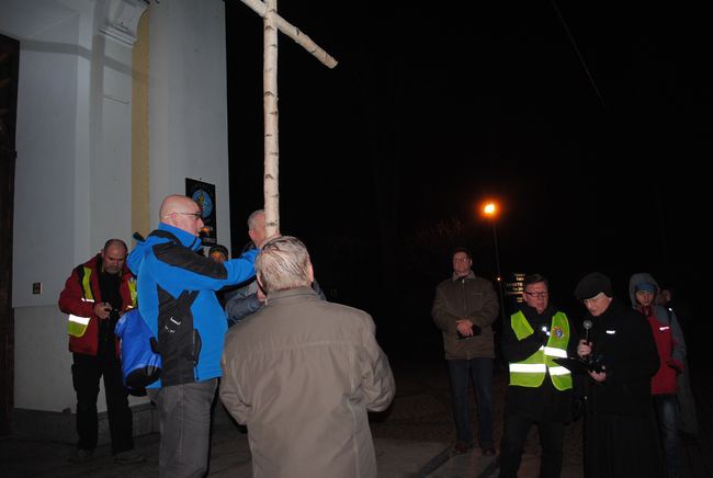 Męska Droga Krzyżowa