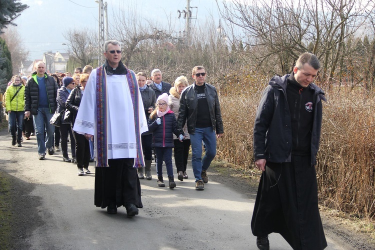 Droga Krzyżowa na Szczereż