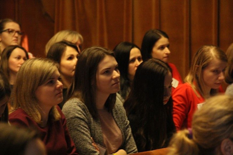 Konferencja dla kobiet