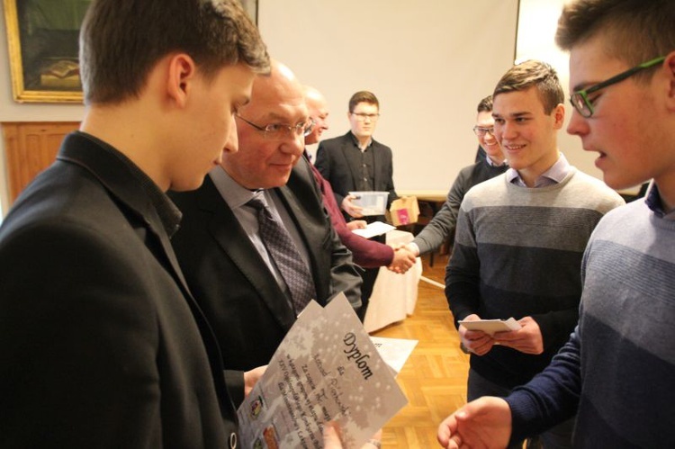 Ogólnopolski Konkurs Biblijny dla Ministrantów i Lektorów w Paradyżu - etap diecezjalny