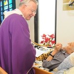 Abp Marek Jędraszewski w Domu Hospicyjnym św. Łazarza