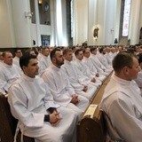 Nowo ustanowieni Nadzwyczajni Szafarze Komunii Świętej