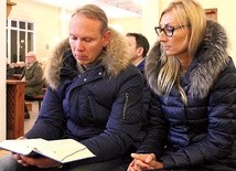Konferencje rekolekcyjne odbywały się na koniec Mszy św. Oczywiście niezbędne było Pismo Święte.
