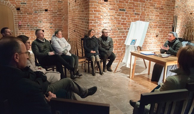 Gościem spotkania była s. Sara Gryniewiecka, ze Wspólnoty Sióstr Uczennic Krzyża.