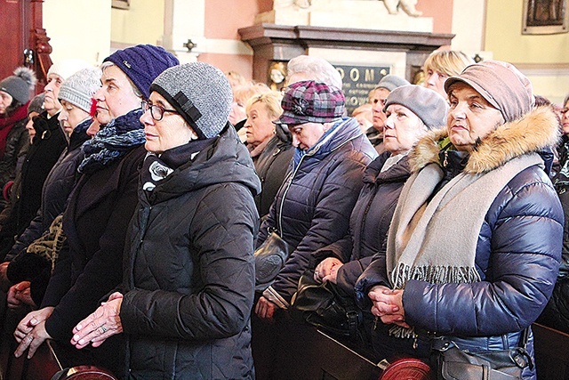 ▲	Każdej z uczestniczek bardzo dziękujemy za obecność, a zwłaszcza za modlitwę.