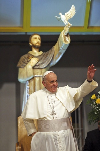 4 października 2013 r. papież odwiedził Asyż. Spędził tu cały dzień odwiedzając wszystkie miejsca związane z życiem św. Franciszka.