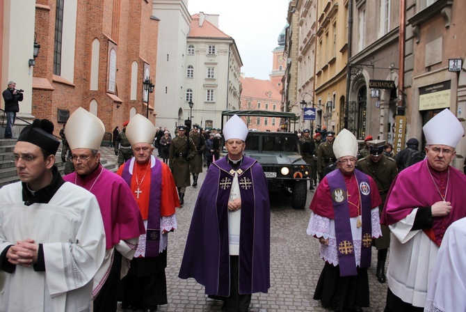 W bazylice pożegnano arcybiskupa