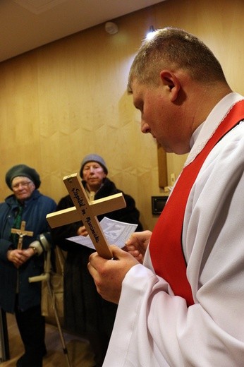 Poświęcenie krzyży w Szpitalu im. T. Marciniaka