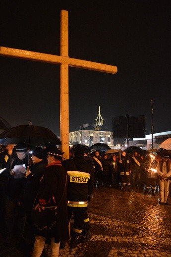 Jezus szedł przez miasto