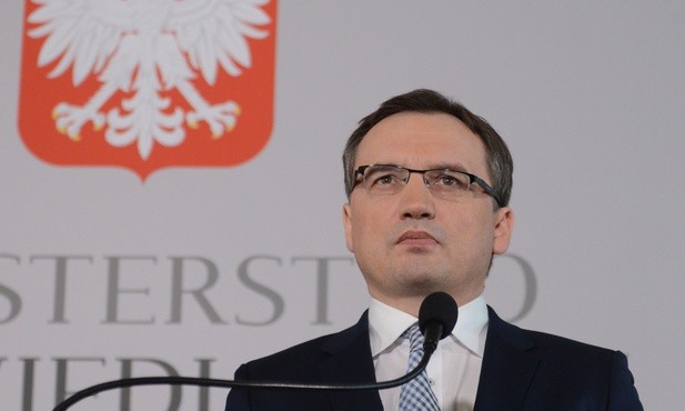Zbigniew Ziobro zapowiedział zmiany w przepisach dot. usuwania sędziów z zawodu.