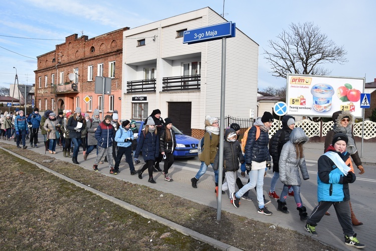 Droga Krzyżowa do Rostkowa