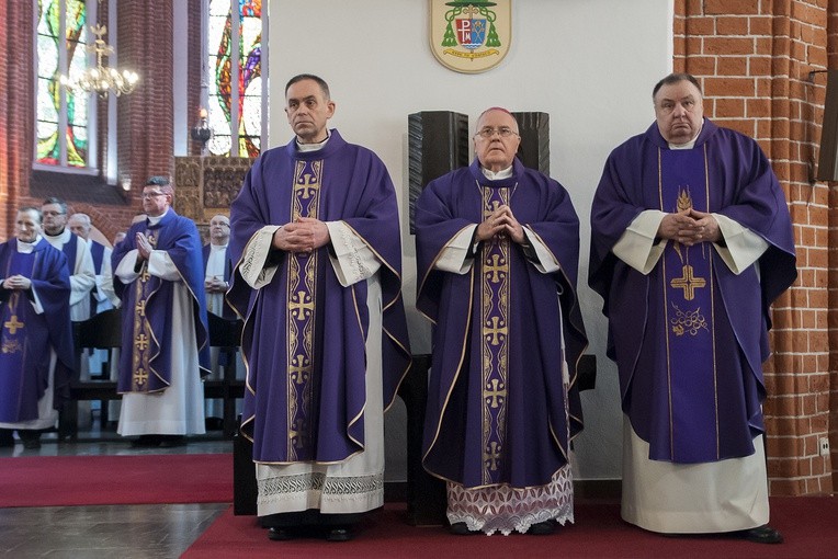 Pożegnanie kapłana