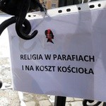 Pikieta zwolenników aborcji pod pałacem arcybiskupa