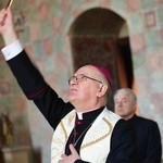 Odsłonięcie herbu abp. Józefa Górzyńskiego