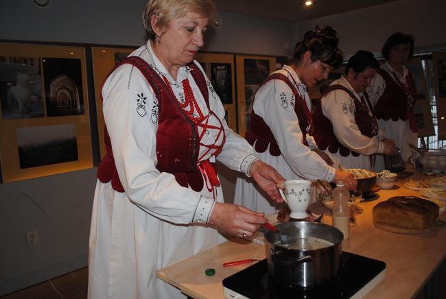 Kulinarne poniedziałki w Nowej Dębie