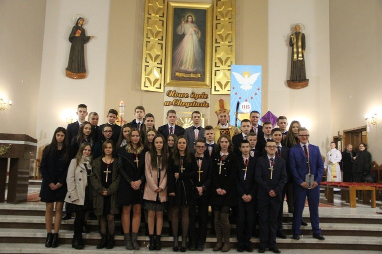 Bierzmowanie w Wielogłowach