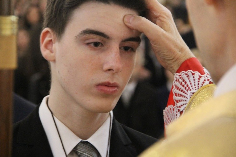 Bierzmowanie w Wielogłowach