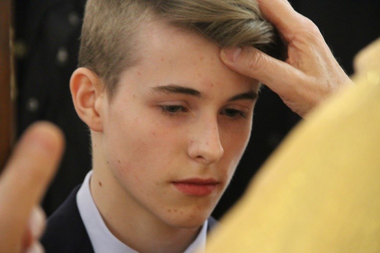 Bierzmowanie w Wielogłowach