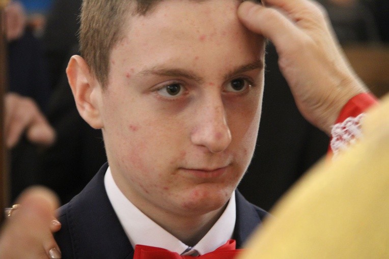 Bierzmowanie w Wielogłowach