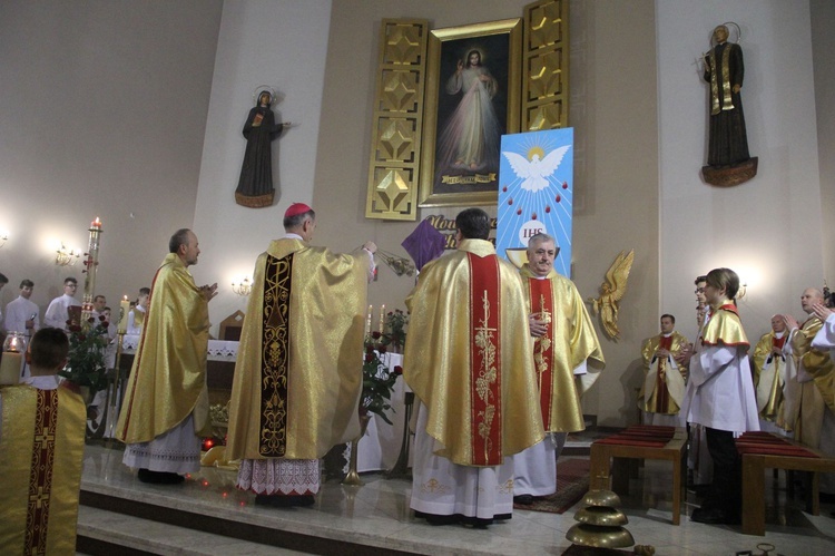 Bierzmowanie w Wielogłowach