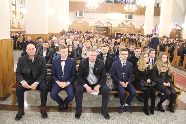 Bierzmowanie w Wielogłowach