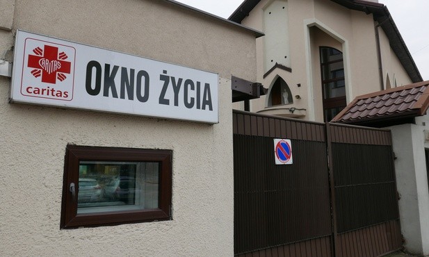 Noworodek w oknie życia w Sosnowcu