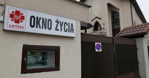Noworodek w oknie życia w Sosnowcu