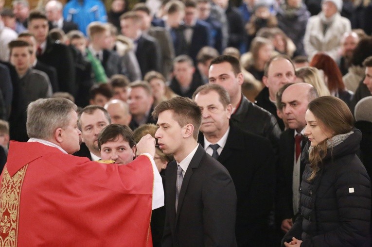 Bierzmowanie w par. Miłosierdzia Bożego w Tarnowie