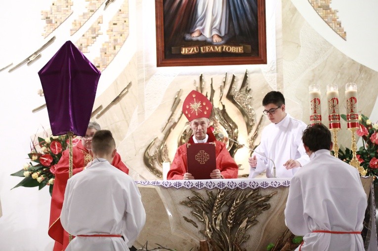 Bierzmowanie w par. Miłosierdzia Bożego w Tarnowie