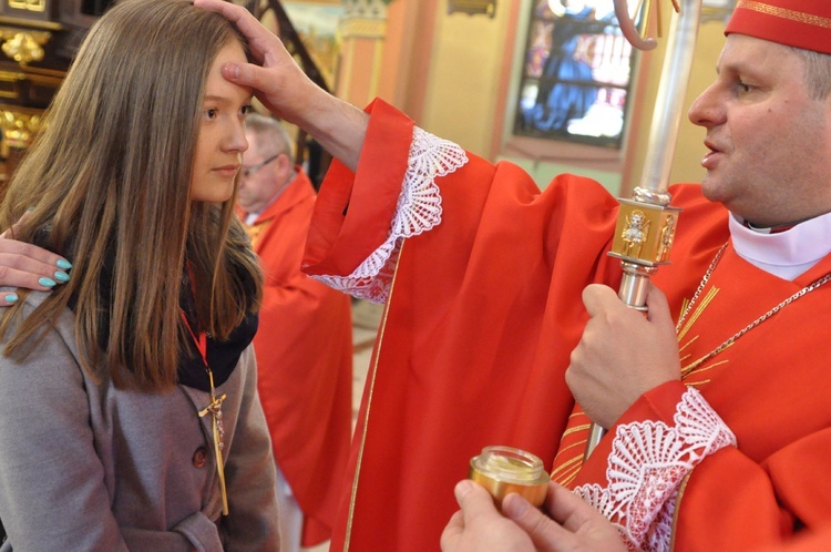 Bierzmowanie w Otfinowie