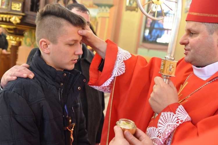 Bierzmowanie w Otfinowie