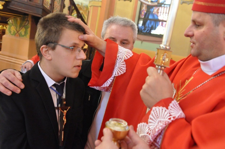 Bierzmowanie w Otfinowie