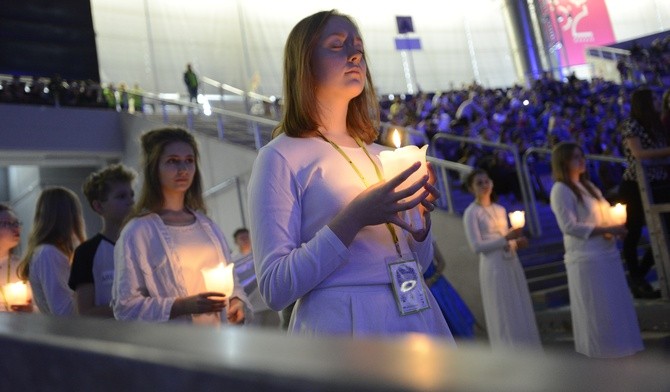 Arena Młodych w Łodzi. 7 tys. młodych i abp Ryś