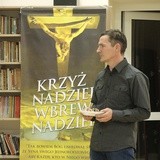 "Nadzieja" przy krzyżu