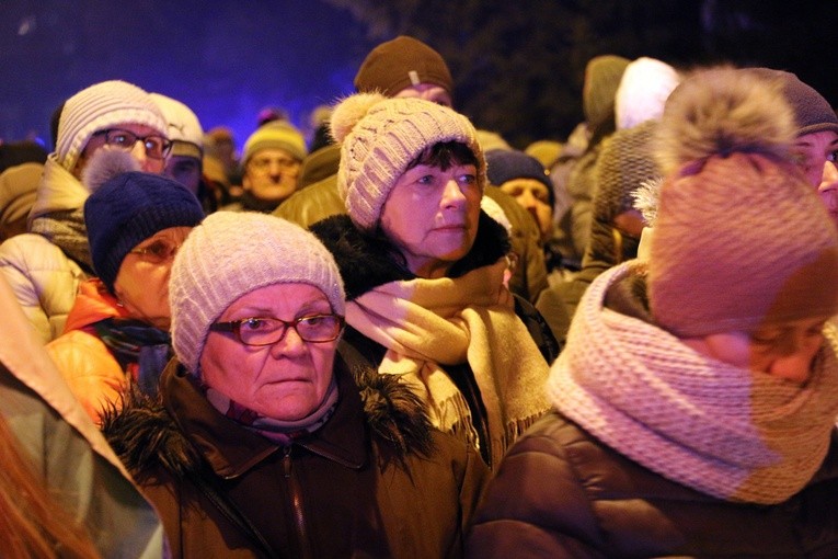 Droga Krzyżowa ulicami Psiego Pola