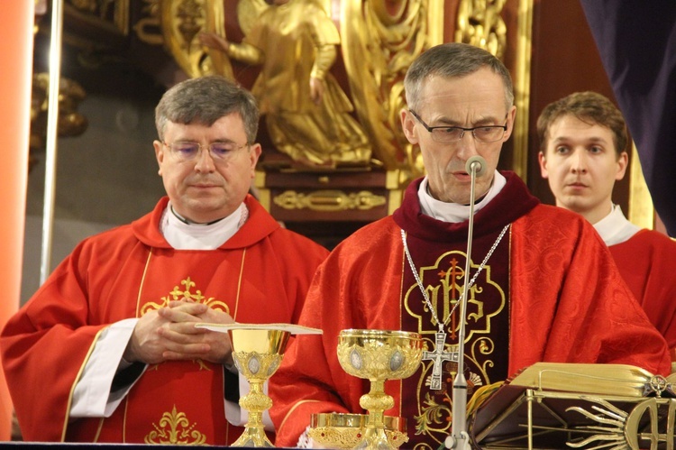 Bierzmowanie w nowosądeckiej bazylice, cz. II