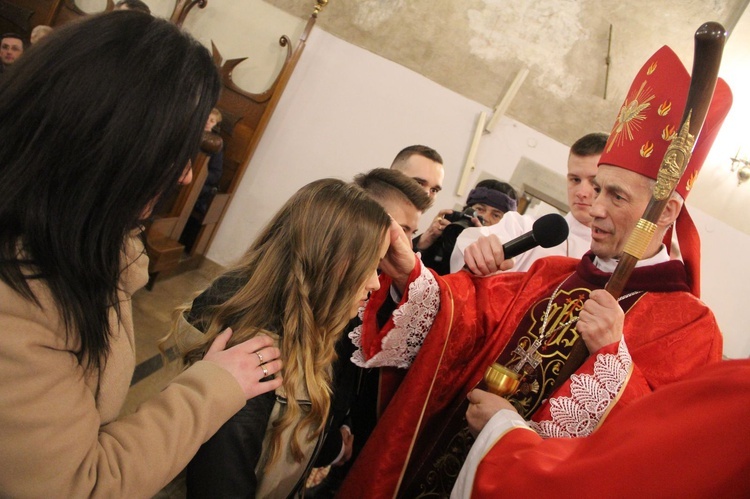 Bierzmowanie w nowosądeckiej bazylice, cz. II