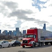 Ciężarówka "German Death Camps" na ulicach Chicago