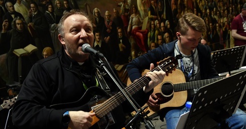 Pielgrzymka maturzystów - aula i bazylika