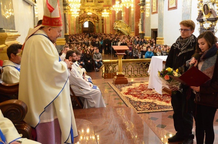 Maturzyści na Jasnej Górze 