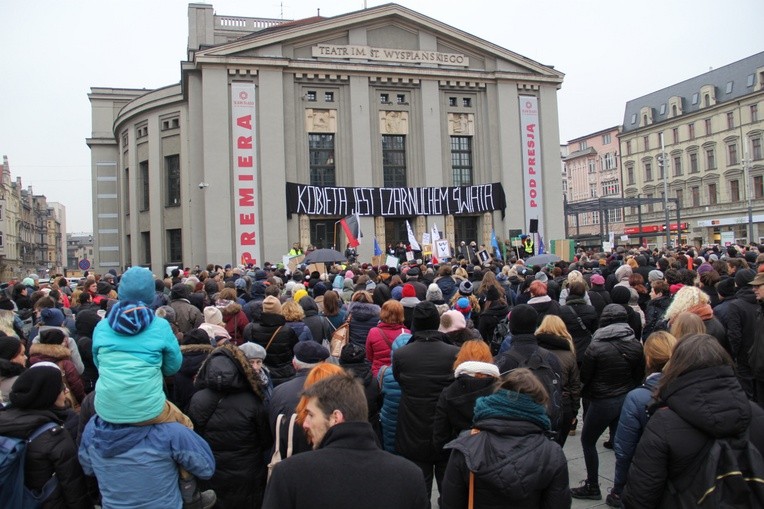 "Czarny piątek" na rynku w Katowicach