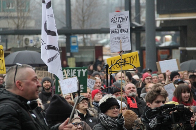 "Czarny piątek" na rynku w Katowicach