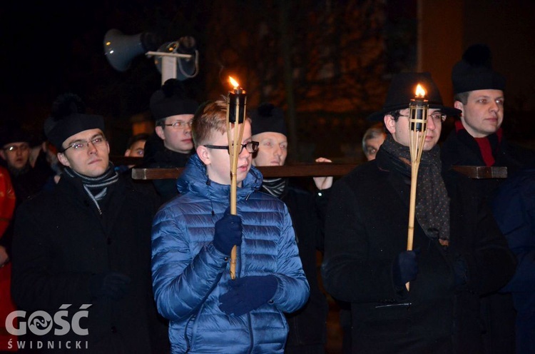 Droga Krzyżowa ulicami Świdnicy